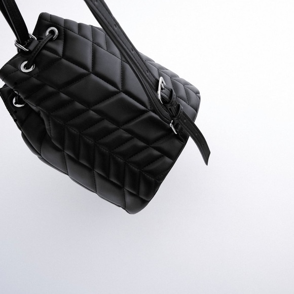 Zara quilted backpack - Picture 2 of 9
